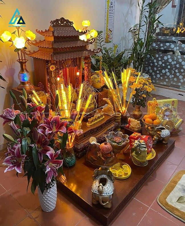 Bàn Thờ Thần Tài Mái Chùa Gỗ Tự Nhiên Chạm Khắc Rồng Uy Nghiêm 2