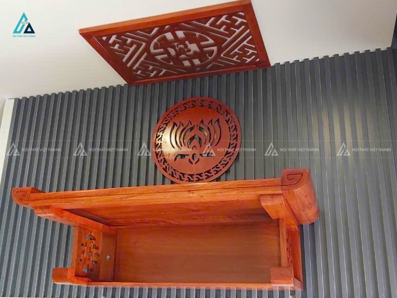 Bàn Thờ Treo Tường Hai Tầng Thông Minh Cho Nhà Chung Cư 1