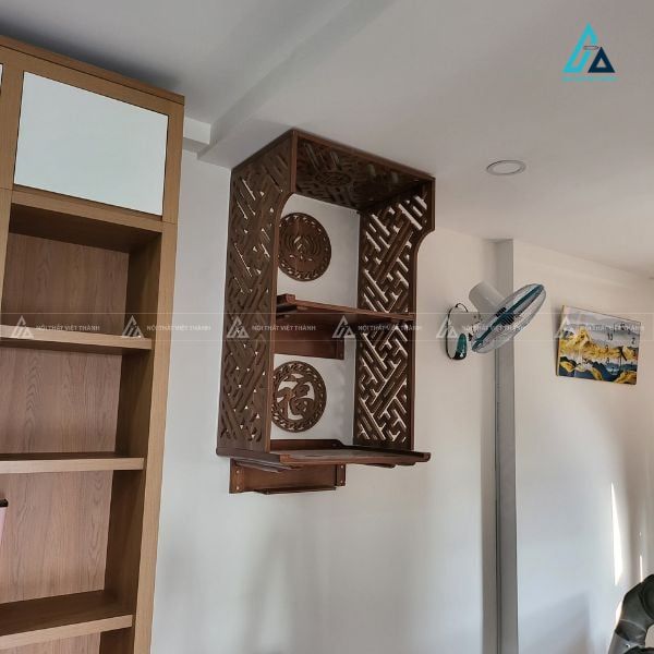 Bàn Thờ Treo Tường 2 Tầng Chung Cư Tích Hợp Vách Ngăn 1