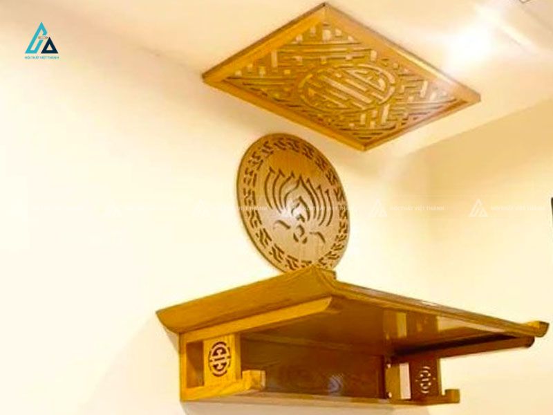 Bàn Thờ Treo Tường Chân Chữ Thọ Tinh Tế Cho Chung Cư