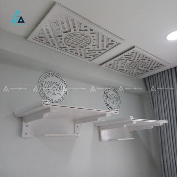Bàn Thờ Treo Tường Gỗ Sồi Tự Nhiên Hiện Đại Cho Nhà Phố
