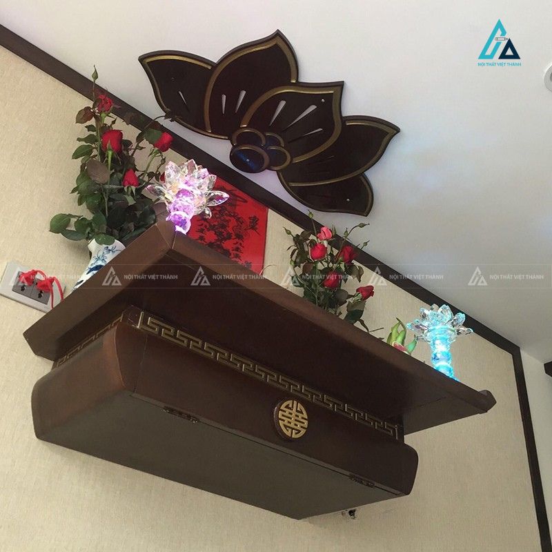 Bàn Thờ Treo Tường Thiết Kế Hộc Tủ Lưu Trữ Vật Phẩm Tự Nhiên