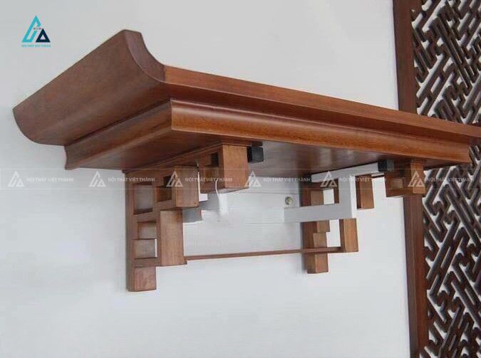 Bàn Thờ Treo Tường Thiết Kế Tai Cuốn Cách Điệu Trang Nghiêm