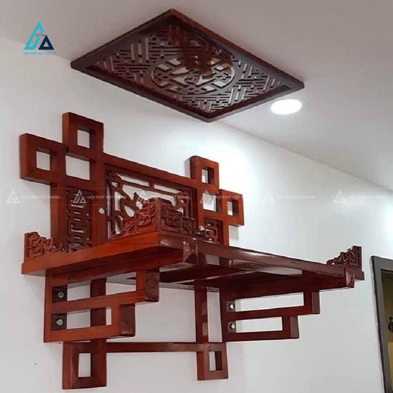 Bàn Thờ Treo Tường Thiết Kế Chạm Khắc Hoa Sen Tinh Tế