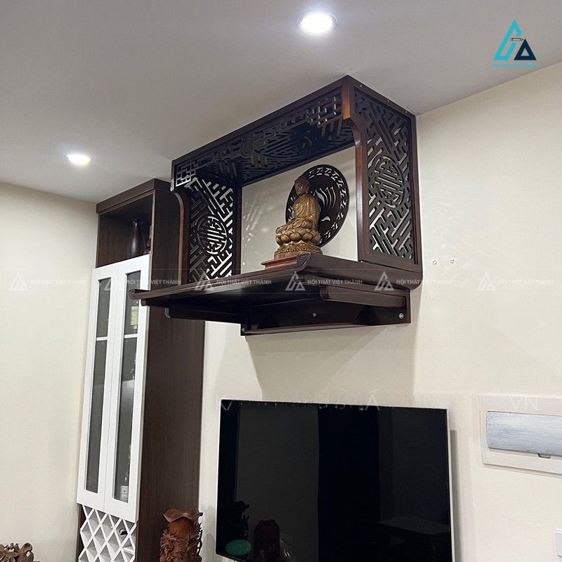 Bàn Thờ Treo Tường Có Vách Ngăn Hai Bên Kết Hợp Mái Trần 2