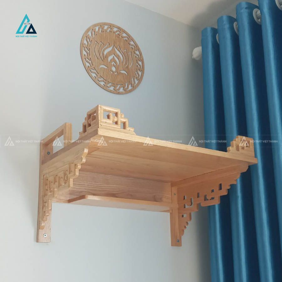Bàn Thờ Treo Tường Chân Thang Có Thanh Chắn Bảo Vệ 1