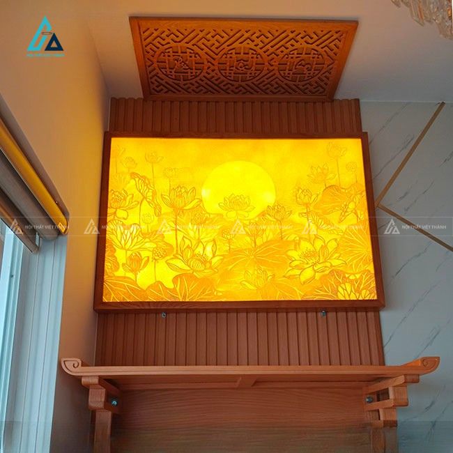 Bàn Thờ Phật Treo Tường Kết Hợp Tranh Trúc Chỉ Hoa Sen