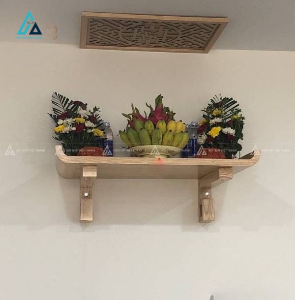 Bàn Thờ Treo Tường Chân Thang Tối Giản Tiết Kiệm Diện Tích