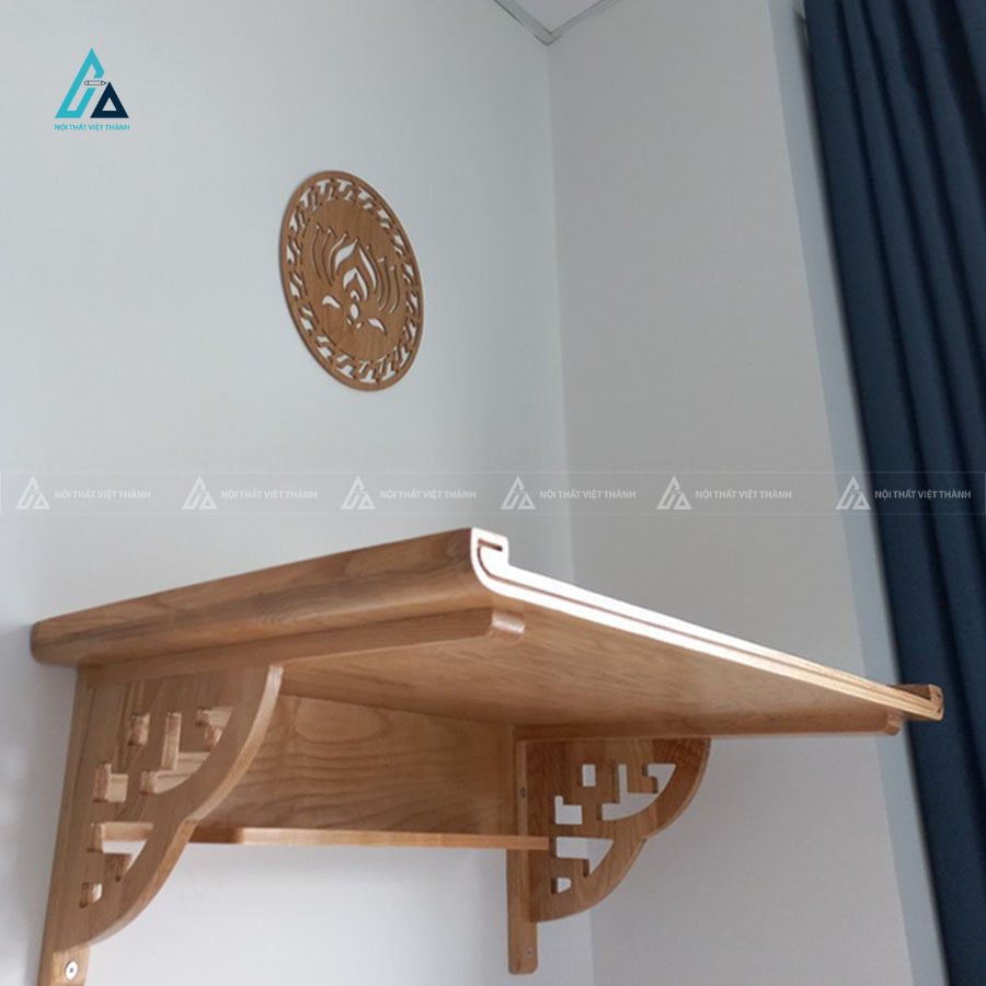 Bàn Thờ Treo Tường Thiết Kế Chân Cách Điệu Tối Giản 2