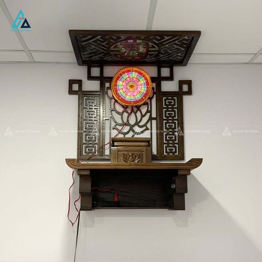 Bàn Thờ Phật Treo Tường Hiện Đại Đi Kèm Vách Ốp Hậu Hoa Sen Cao Cấp 1