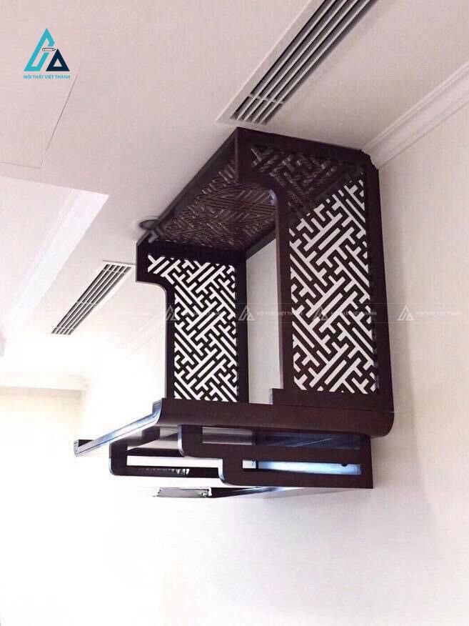 Bàn Thờ Treo Tường Có Vách Ngăn CNC Khắc Chữ Cầu May Mắn 2