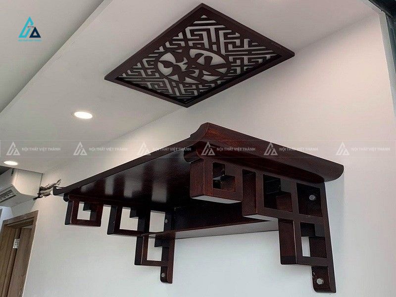 Bàn Thờ Treo Tường Hiện Đại Giúp Tối Ưu Diện Tích Chung Cư