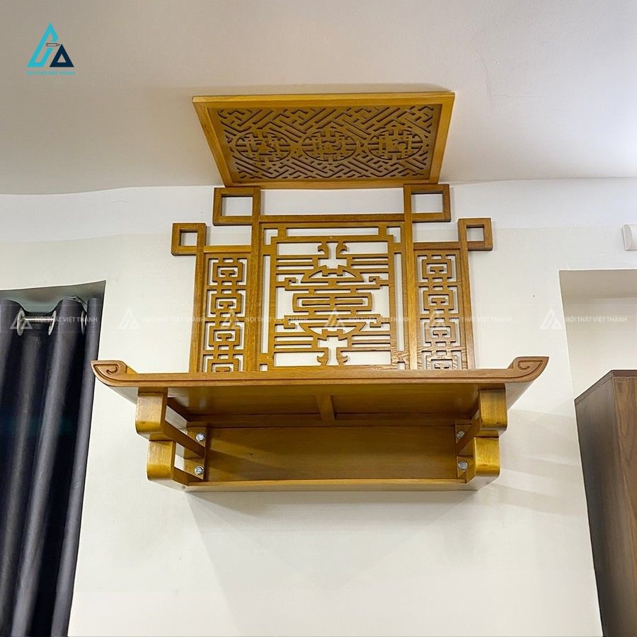 Bàn Thờ Treo Tường Chung Cư Có Vách Ốp Hậu Cắt Khắc Chữ Thọ Tinh Sảo 4