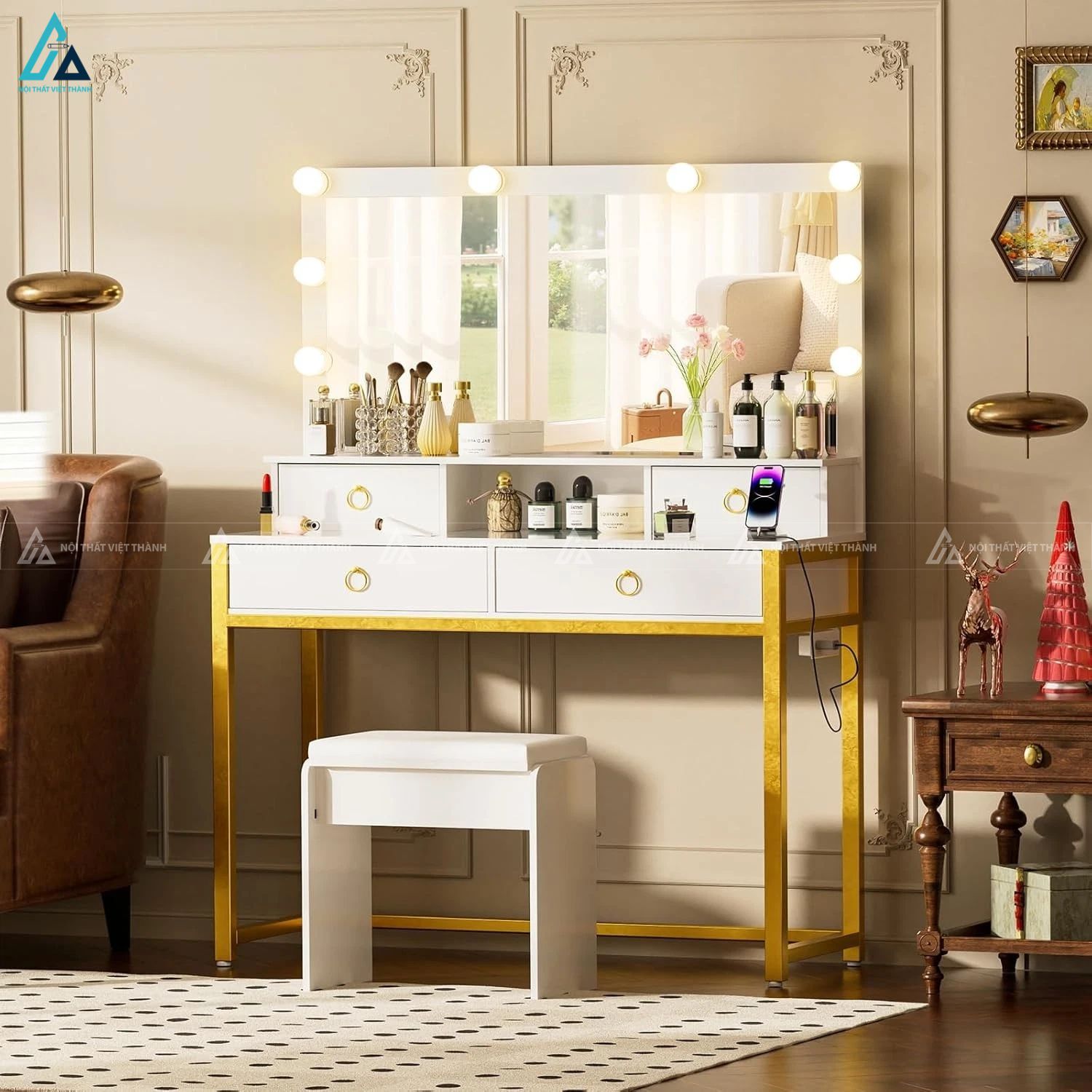 Bàn trang điểm gương đèn led và hệ thống ngăn kéo lưu trữ lớn
