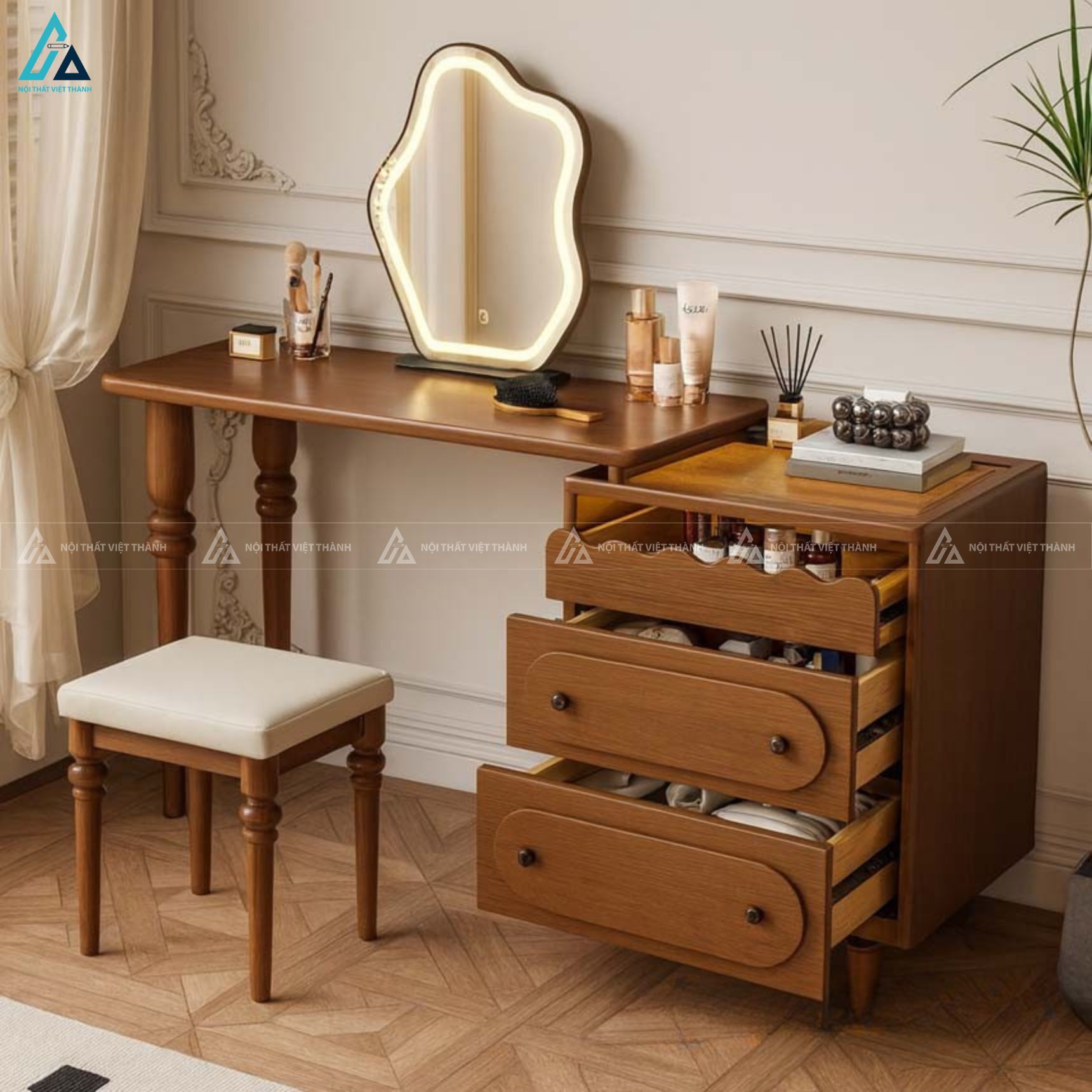 Bàn trang điểm tân cổ điển sang trọng thiết kế tối ưu diện tích