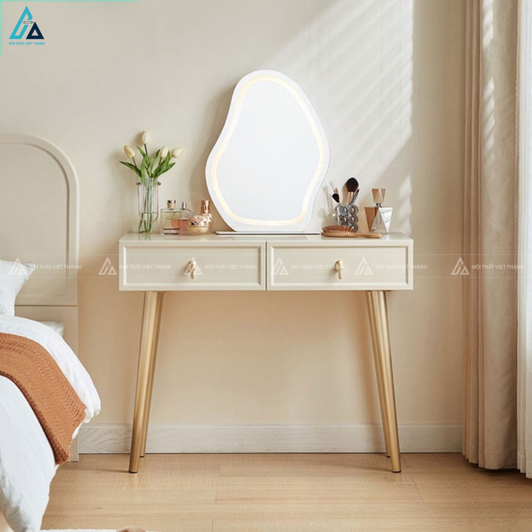 Bàn trang điểm hiện đại có gương đèn led thông minh tiện dụng 2