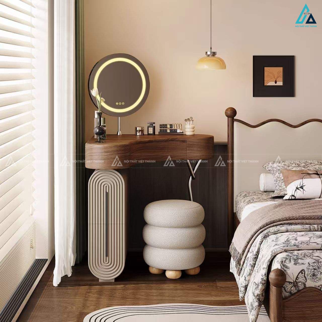 Bàn trang điểm góc tường hình tam giác tiết kiệm diện tích hiện đại 5