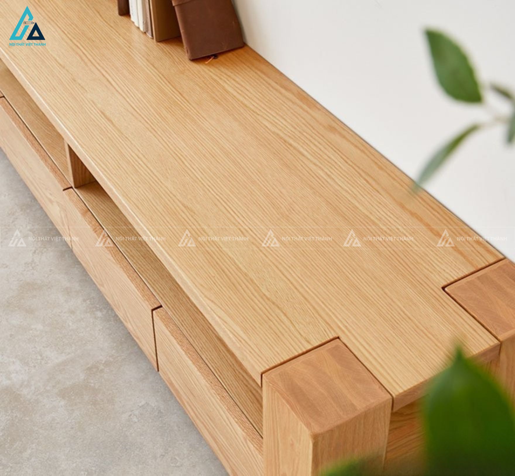 Kệ tivi gỗ tự nhiên thiết kế hiện đại tối ưu không gian lưu trữ 2