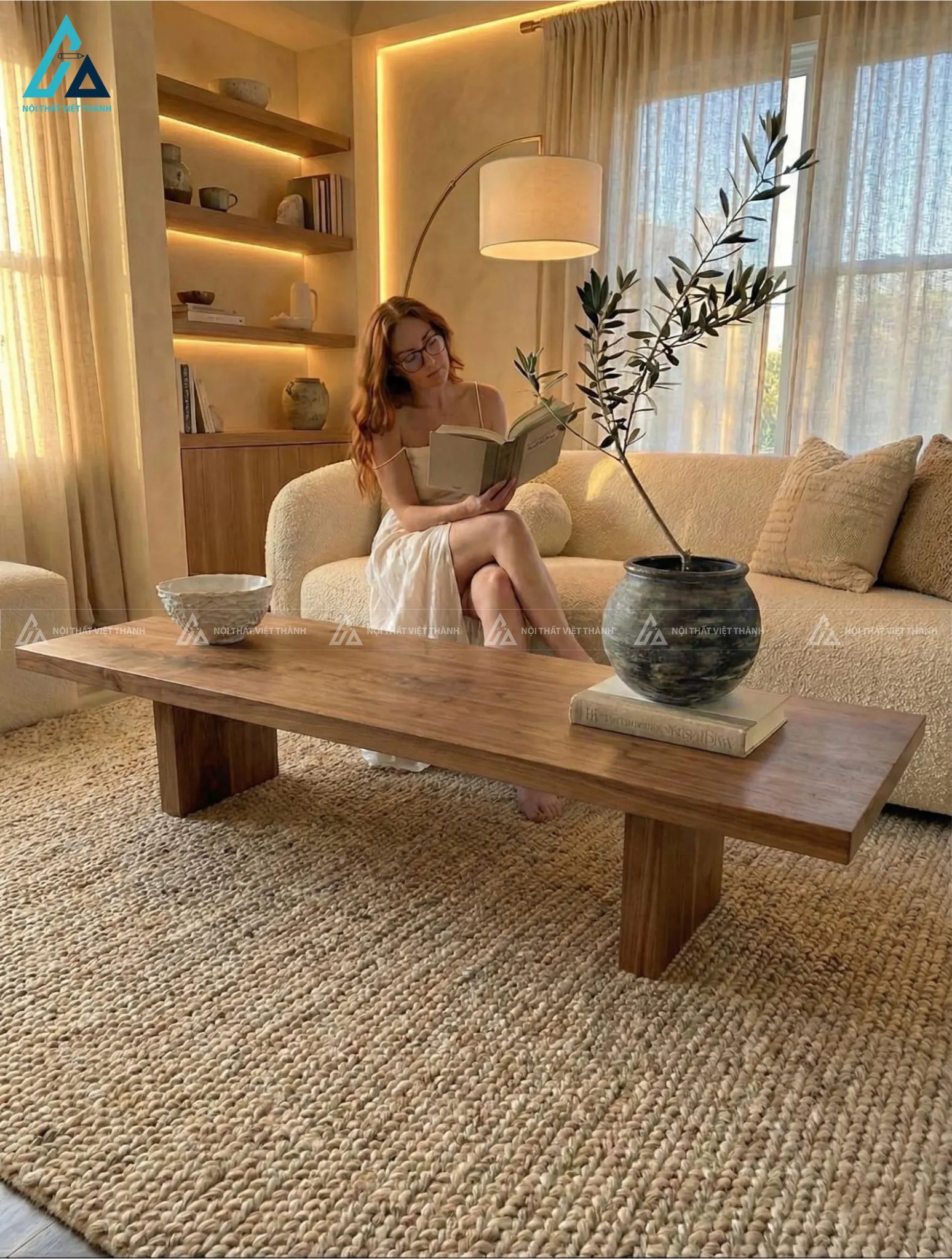 Bàn trà gỗ chân trụ thiết kế tối giản phong cách nhật bản 1