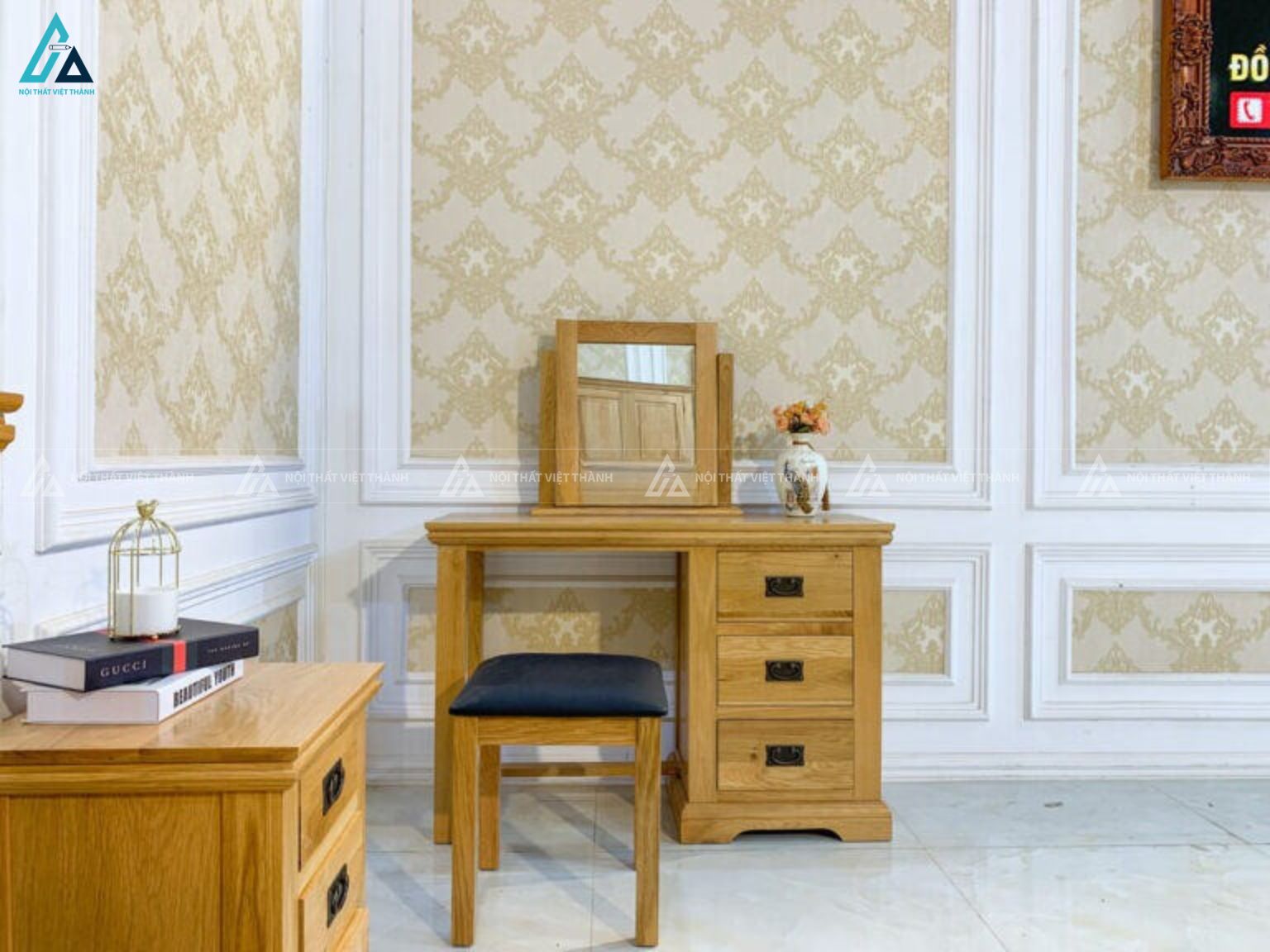 Combo giường ngủ pano và tủ quần áo ba cánh gỗ tự nhiên 3