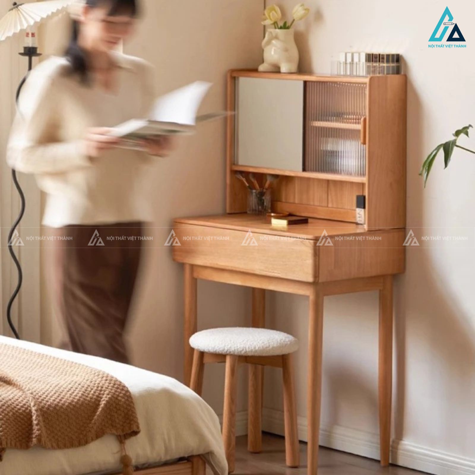 Combo giường ngủ gỗ tự nhiên đầu giường bọc nệm và tủ quần áo rèm kéo 4