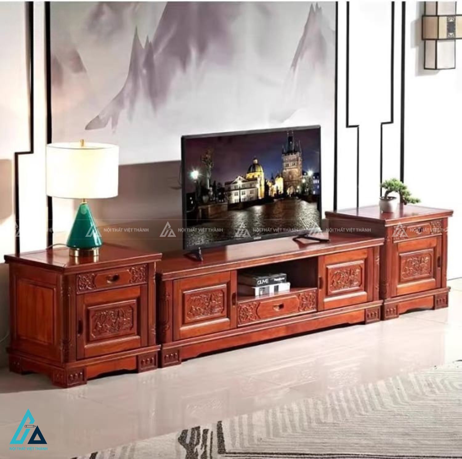 Bộ kệ tivi gỗ tự nhiên chạm khắc hoa văn cổ điển sang trọng 5