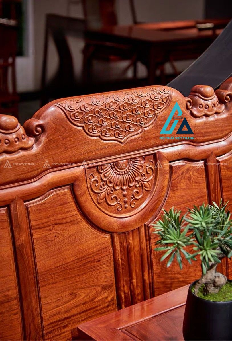 Bộ bàn ghế salon gỗ chạm khắc đẹp cho phòng khách hiện đại 1