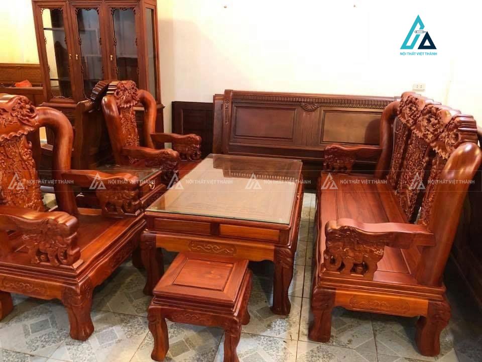 Bộ salon gỗ chạm khắc tinh xảo sang trọng cho phòng khách 1