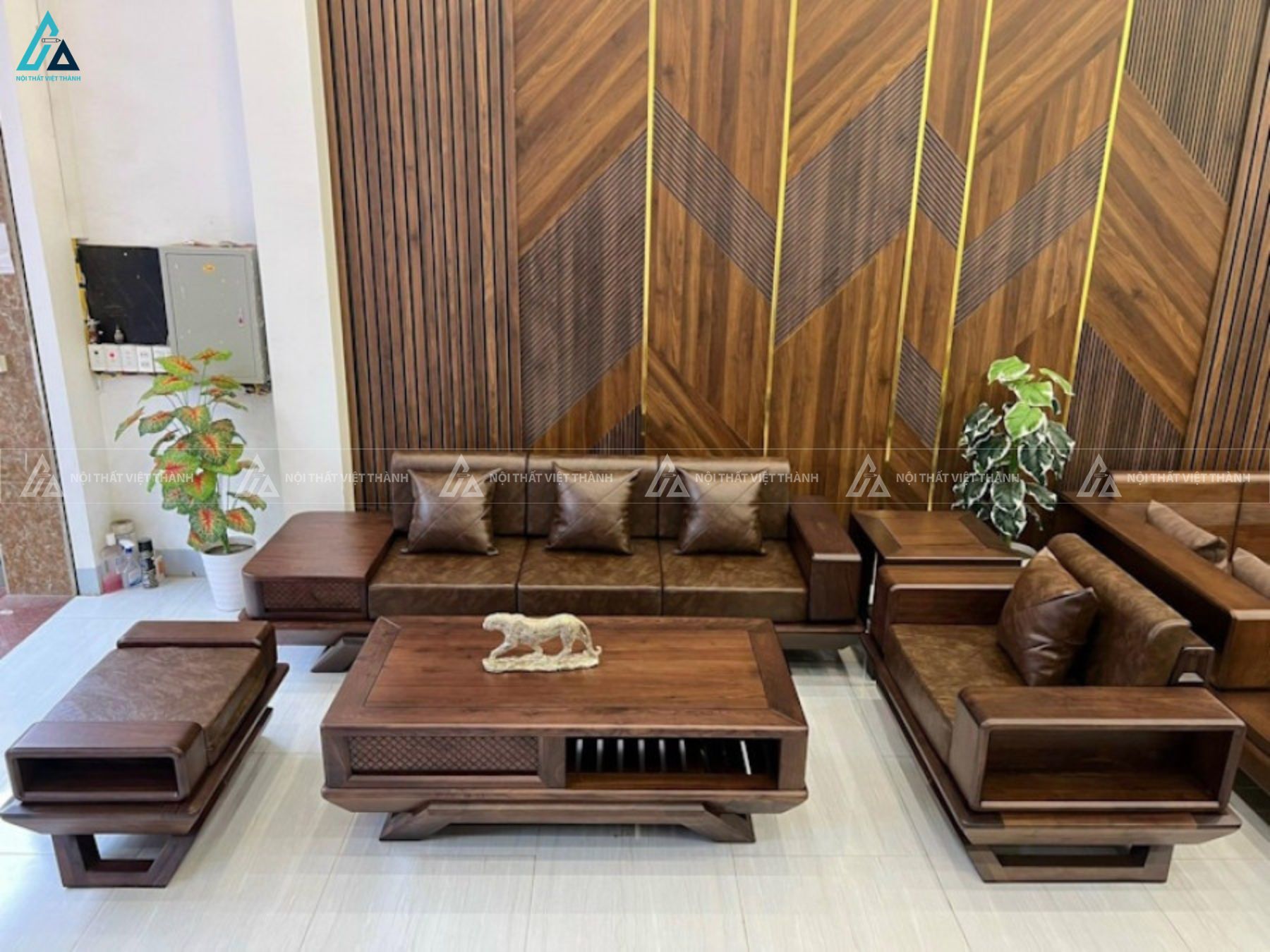 Bộ sofa gỗ góc chữ l thiết kế bề thế sang trọng cho phòng khách