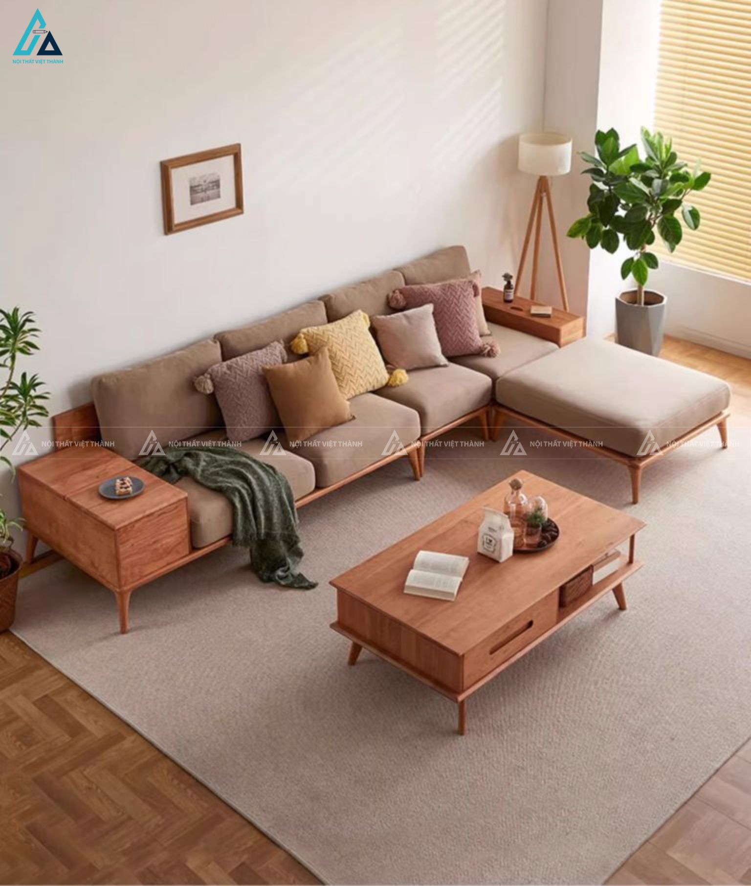 Sofa gỗ tích hợp hộc chứa đồ thông minh cho phòng khách gọn gàng