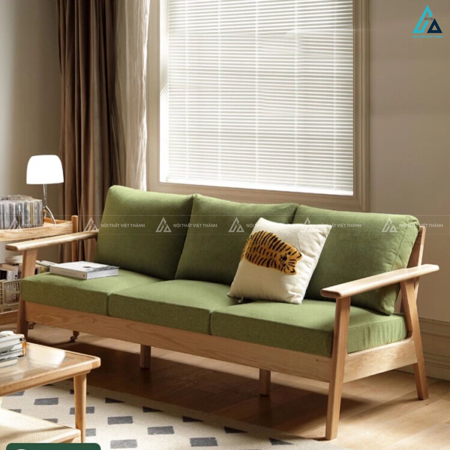 Sofa gỗ thiết kế thanh thoát cho phòng khách hiện đại tinh tế