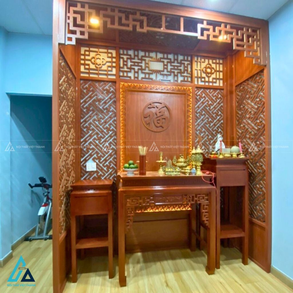 Hệ Vách Ngăn Phòng Thờ CNC Có Mái Vòm Trang Trí Chữ Đẳng Cấp 1