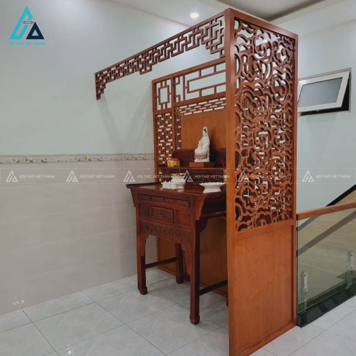 Vách Ngăn Phòng Thờ Họa Tiết Hoa Văn Mây Kết Hợp Diềm Treo 1