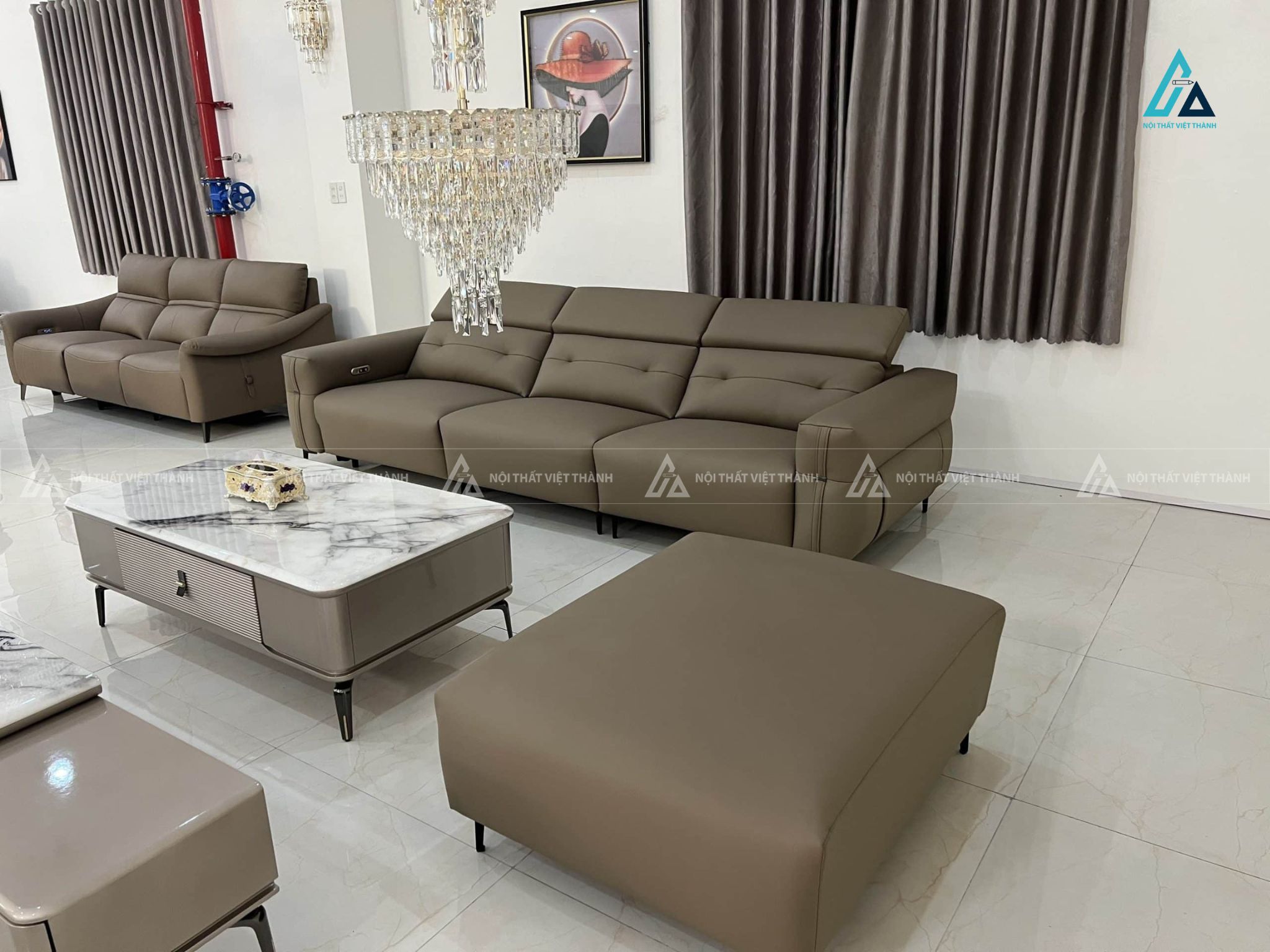 Sofa băng da cao cấp thiết kế hiện đại tích hợp chỉnh điện thư giãn