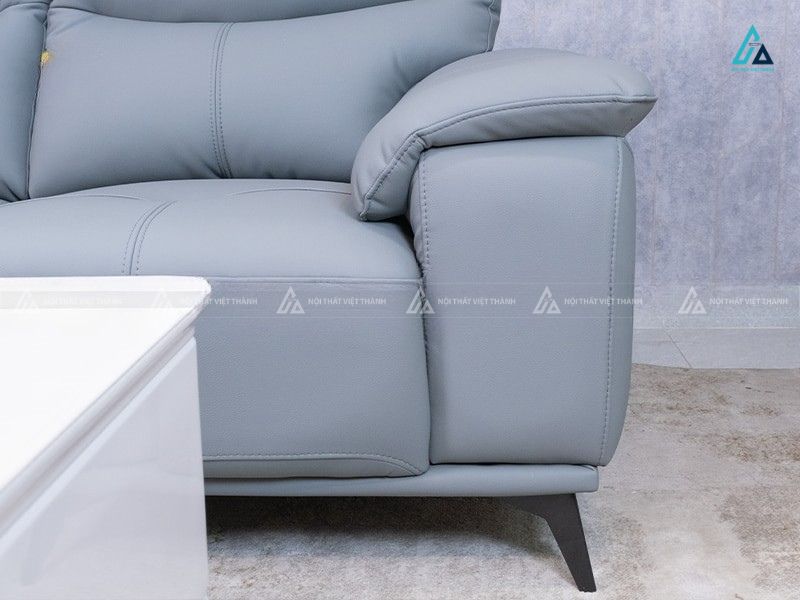 Bộ sofa da 3 chỗ chân mạ vàng sang trọng kèm đôn lớn 2