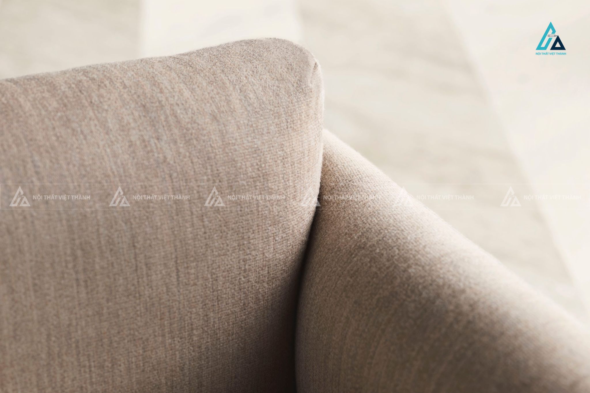 Bộ ghế sofa vải nỉ kiểu dáng hiện đại chân gỗ sang trọng 2