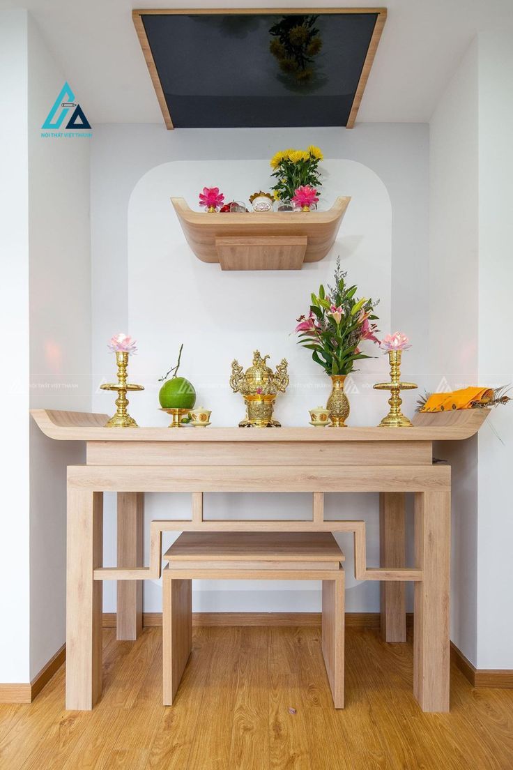 Mẫu thi công nội thất phòng thờ gỗ be gọn gàng