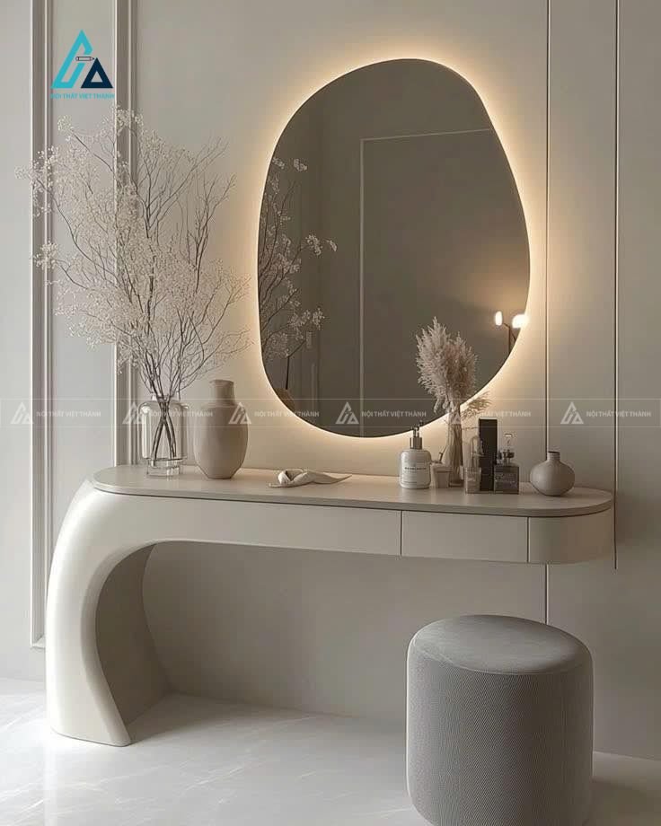 Mẫu thiết kế bàn trang điểm trắng treo tường với gương có đèn led