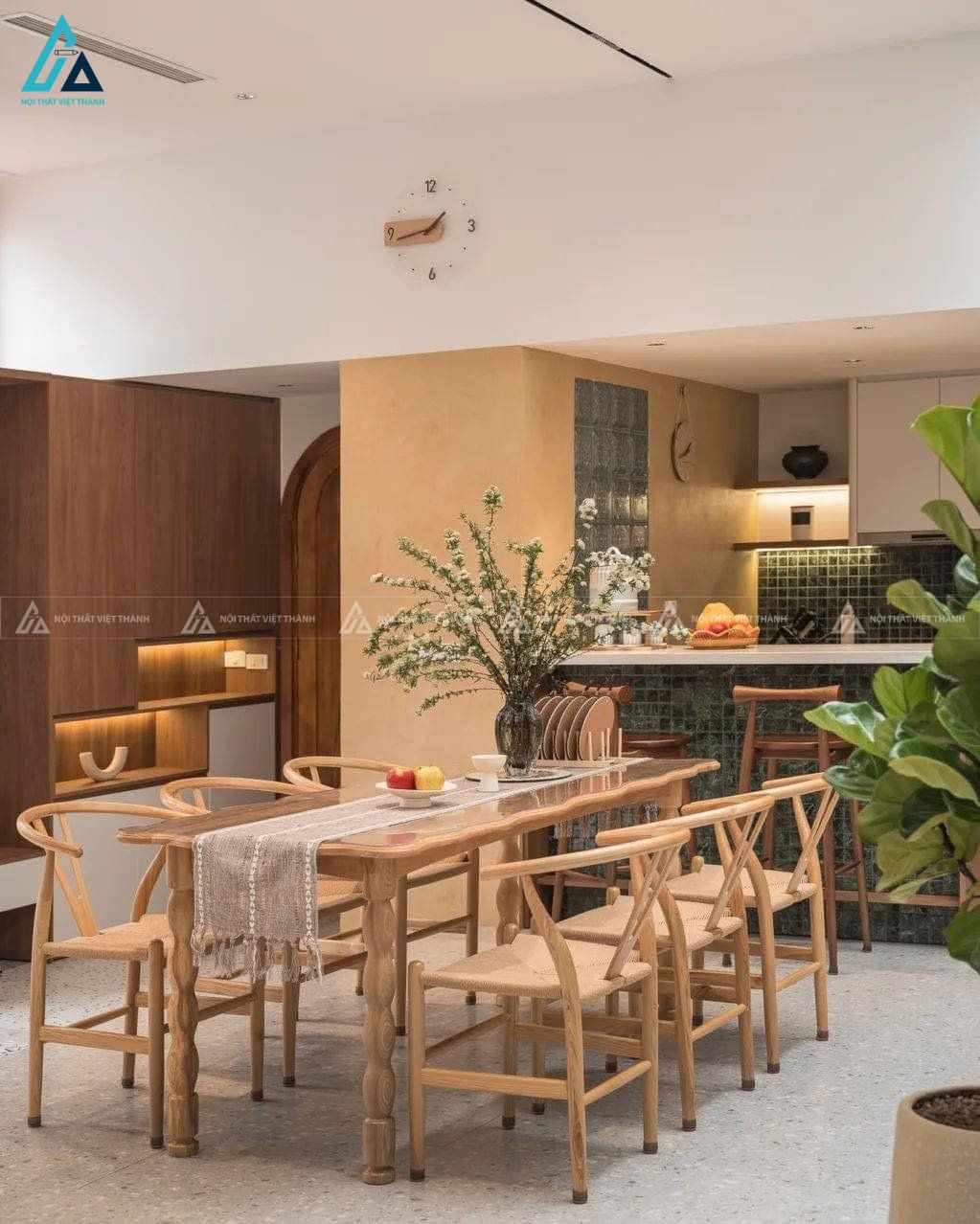 Mẫu thiết kế nội thất biệt thự với nội thất gỗ hiện đại, hài hoà