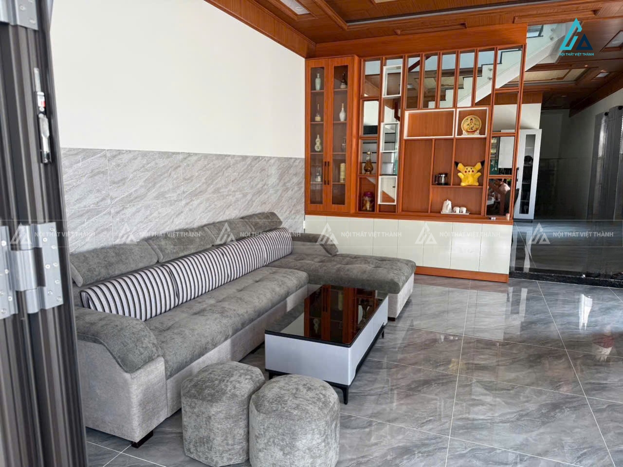 Thiết kế thi công nội thất sofa phòng khách anh Văn Hùng Bến Lức Long An 1