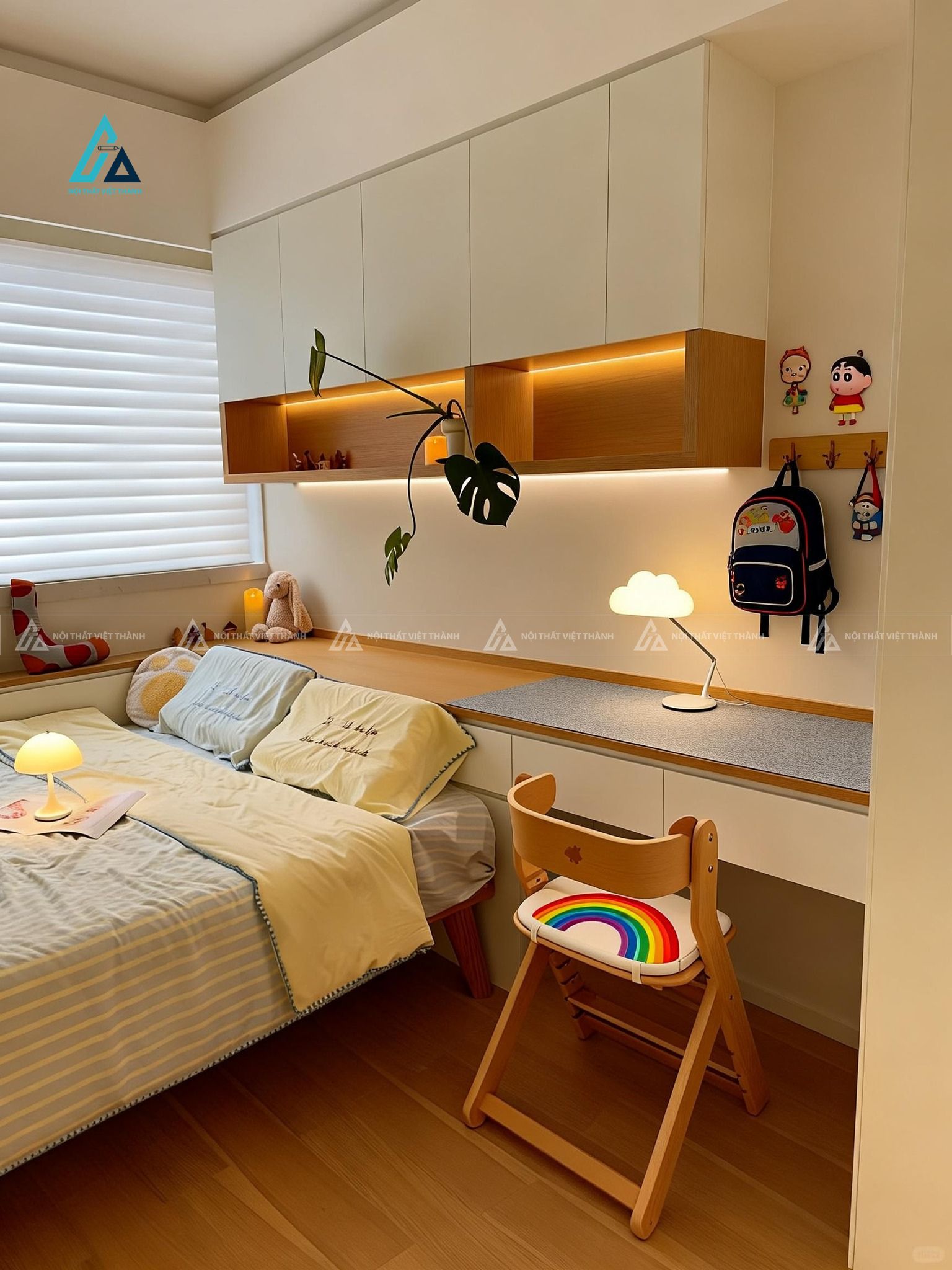 Mẫu thiết kế tủ đầu giường kết hợp bàn học dài