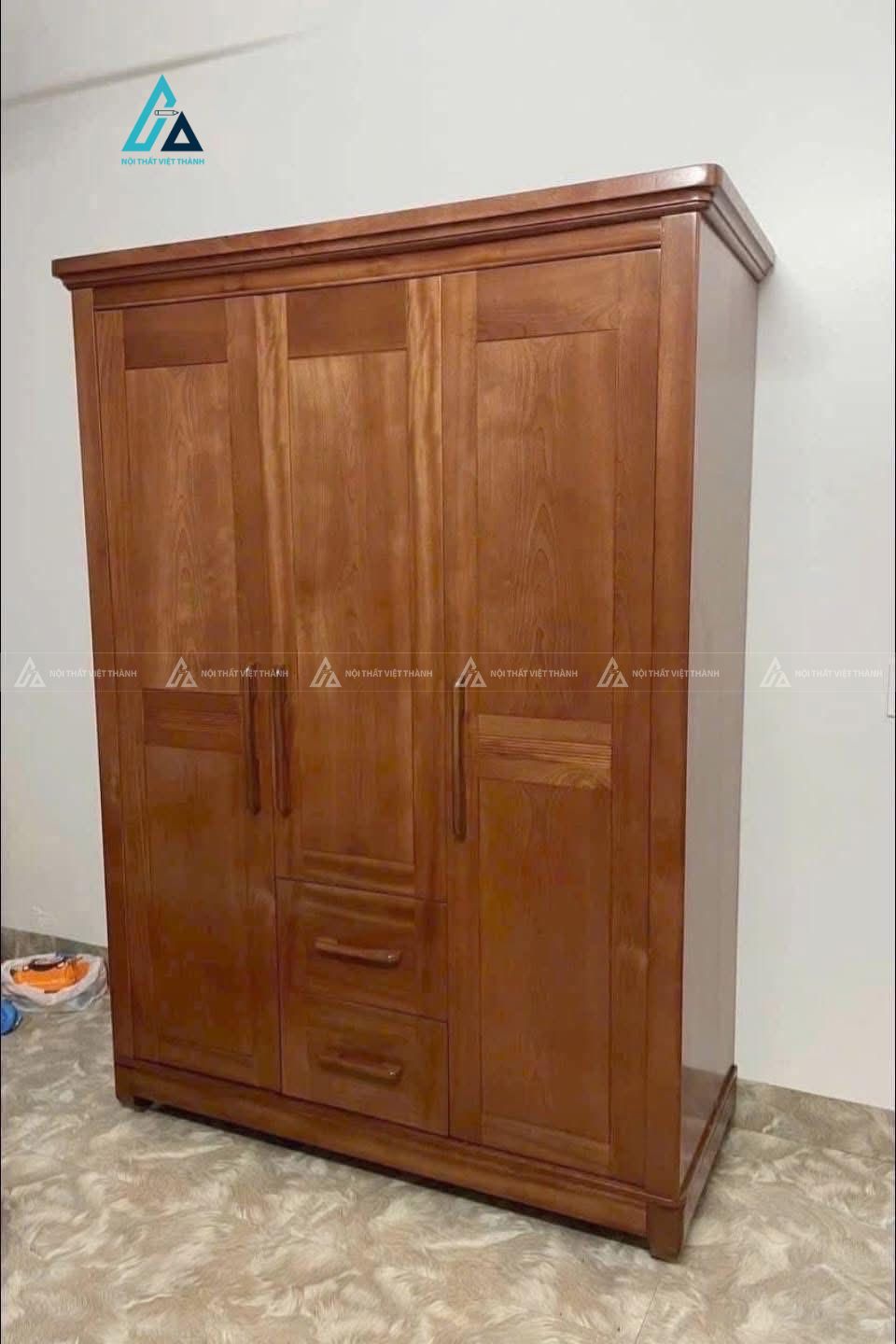 Mẫu thiết kế tủ quần áo gỗ tự nhiên 3 cánh