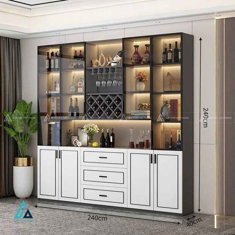 Tủ rượu đại sảnh thiết kế cánh kính viền vàng sang trọng 2