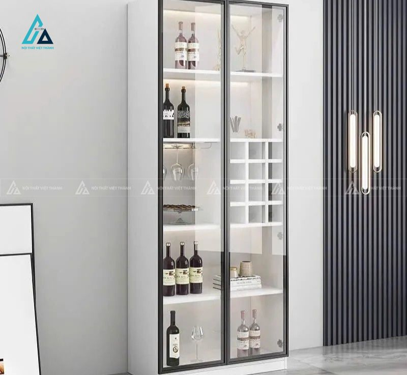 Tủ rượu dáng cột thiết kế một cánh kính bản dọc hệ ô ngăn đối xứng 3