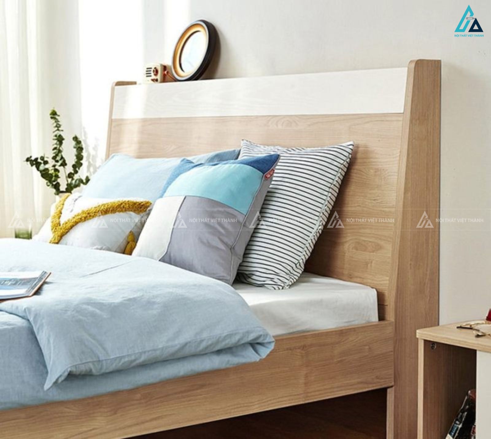 Giường gỗ công nghiệp hiện đại thiết kế tối giản cho phòng ngủ ấm áp 2