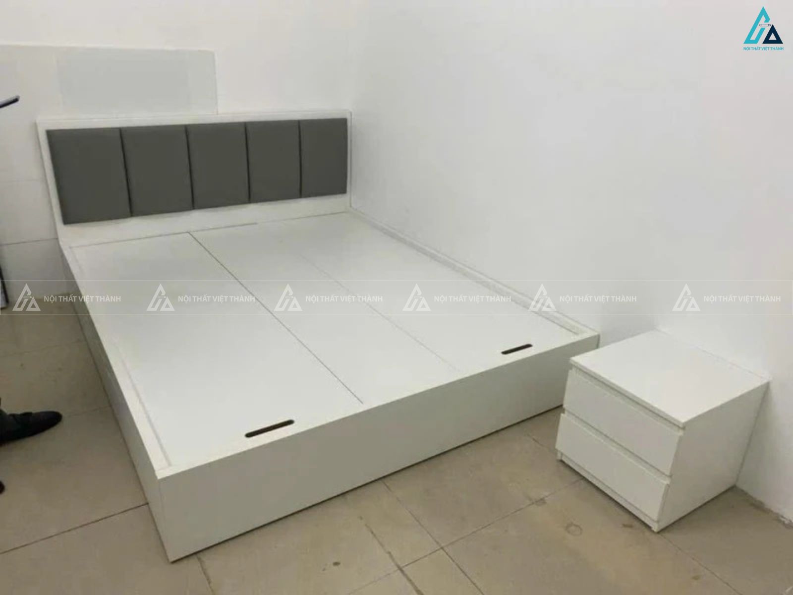 Giường gỗ công nghiệp bọc nệm đầu giường tối giản tiện nghi 5