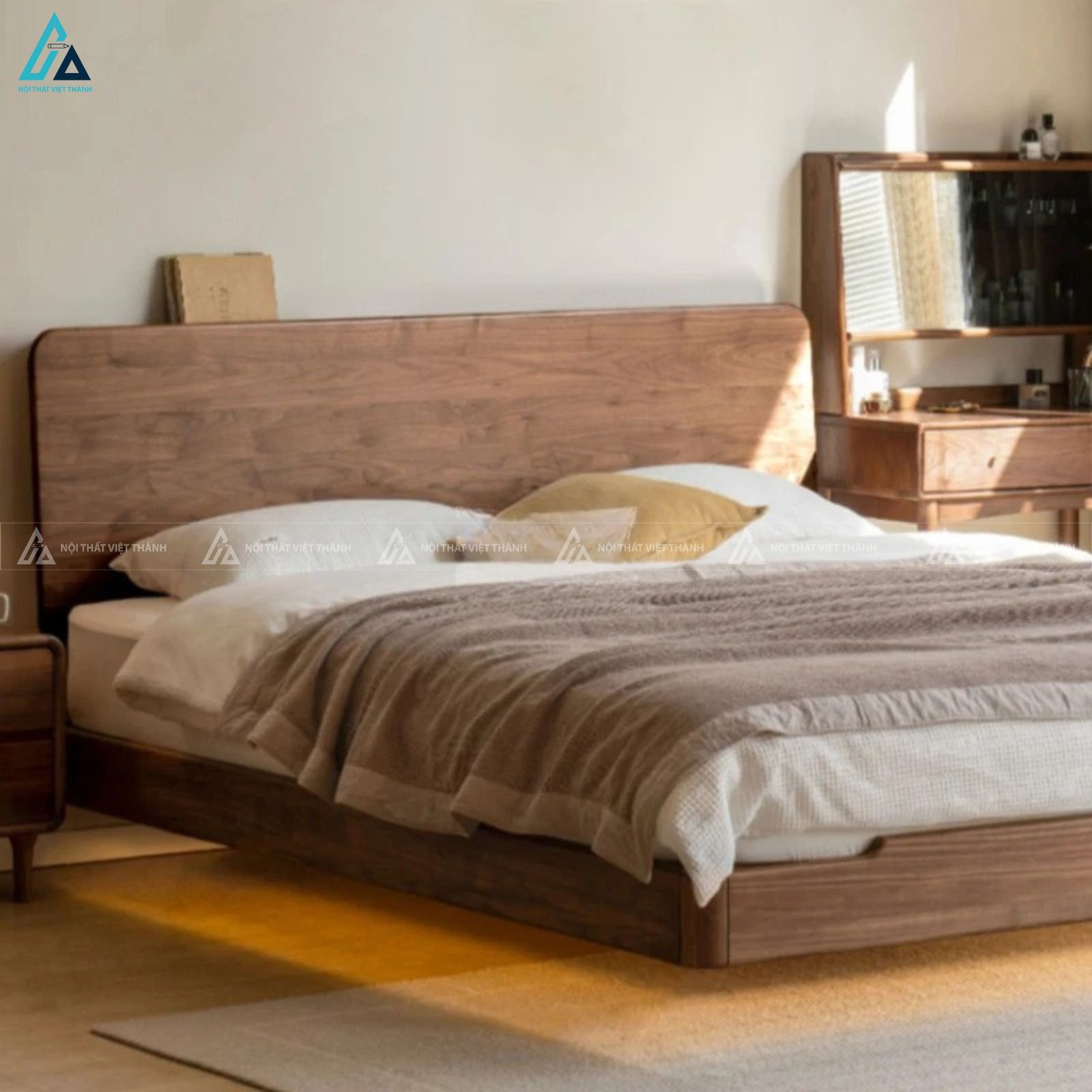Mẫu giường gỗ tự nhiên chân ẩn độc đáo phong cách tinh tế 1