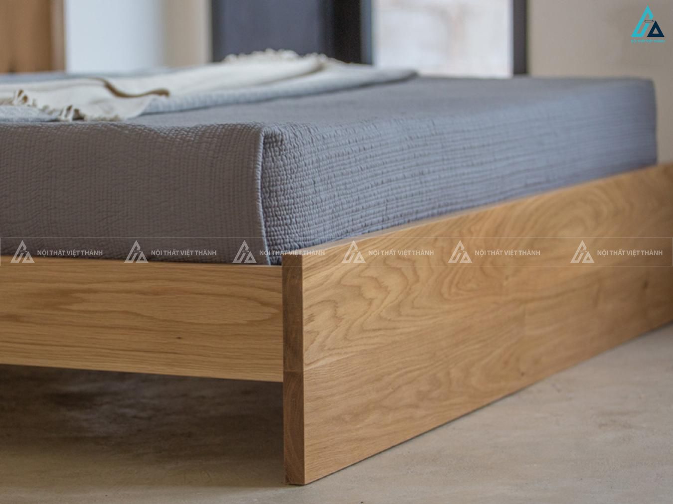 Giường gỗ tự nhiên cao cấp với kệ tab gắn liền tiết kiệm không gian 4