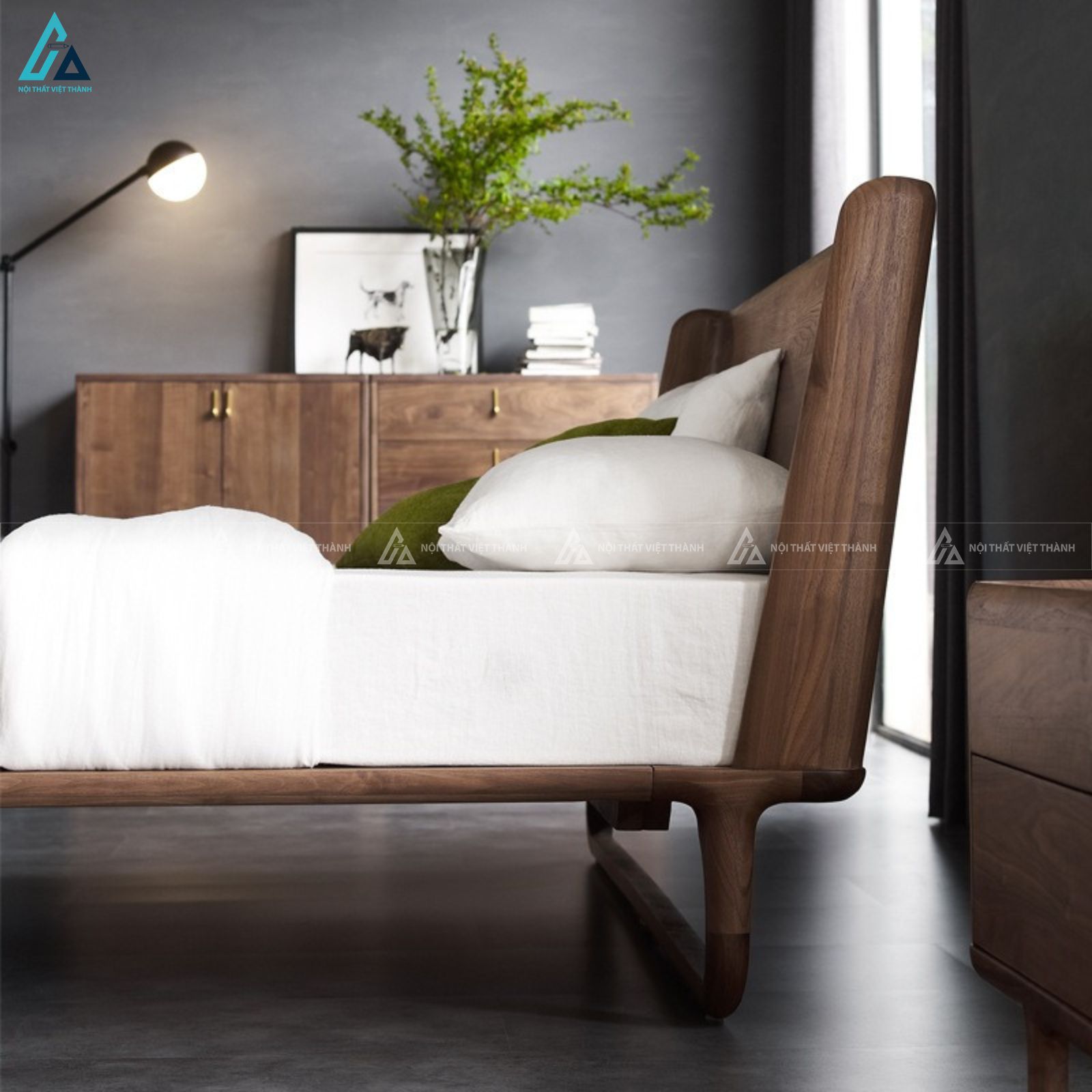 Mẫu giường gỗ tự nhiên thiết kế tối giản tinh tế cho phòng ngủ 3
