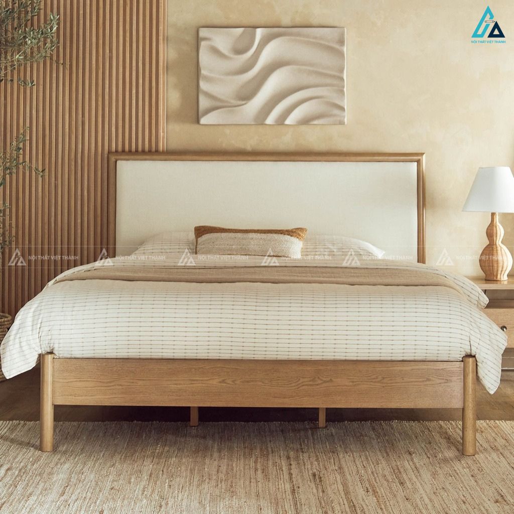 Giường ngủ gỗ tự nhiên phong cách tối giản có đầu giường bọc nệm đẹp